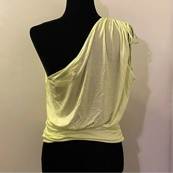 ANTHROPOLOGIE Draped One Shoulder Top in‎ Lime - Picture 6 of 10